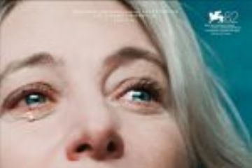 Locandina film Duse attrice che interpreta Duse con lacrime agli occhi
