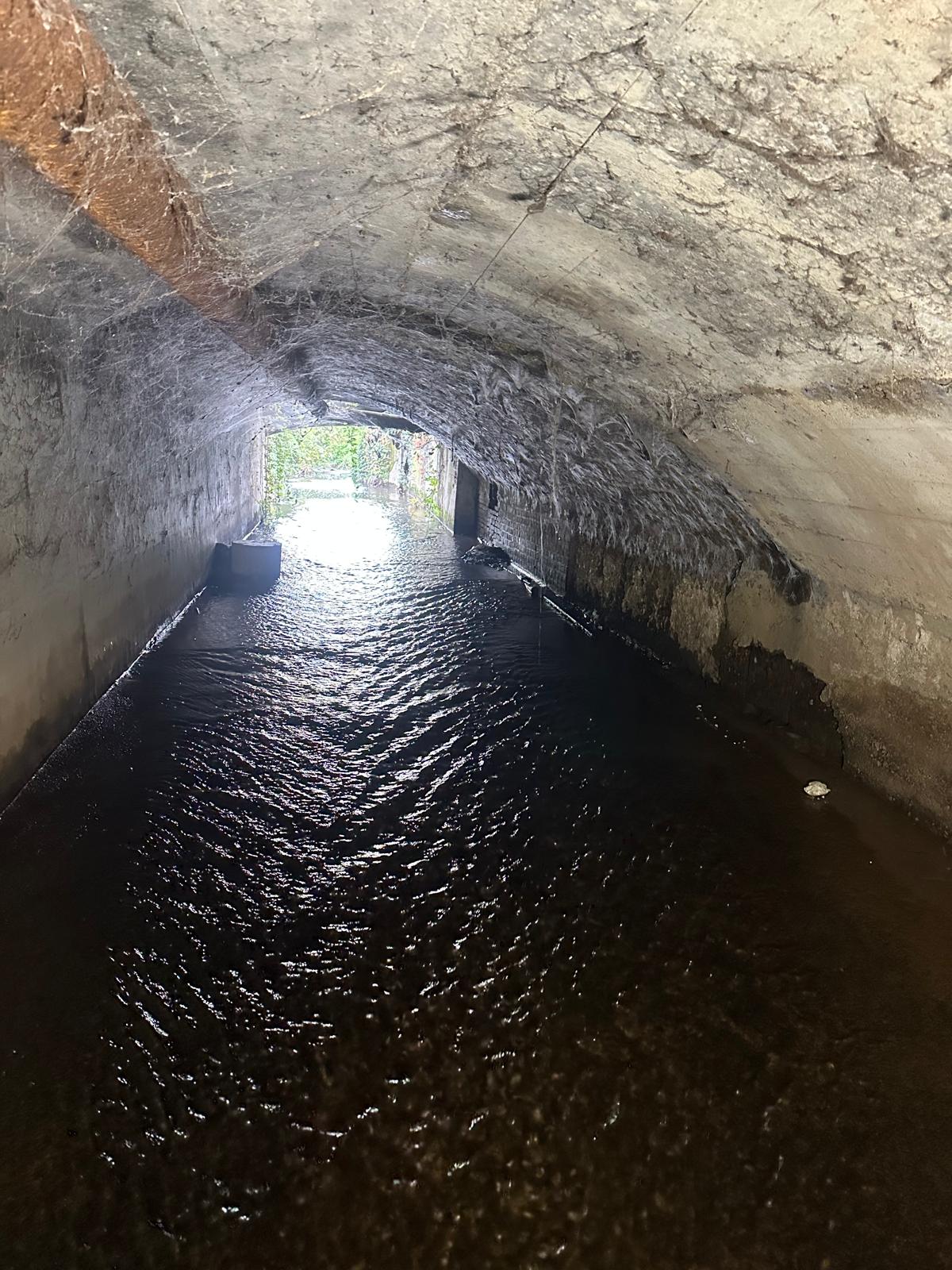 Uno dei tratti tombinati del Bozzente: via Cornaggia