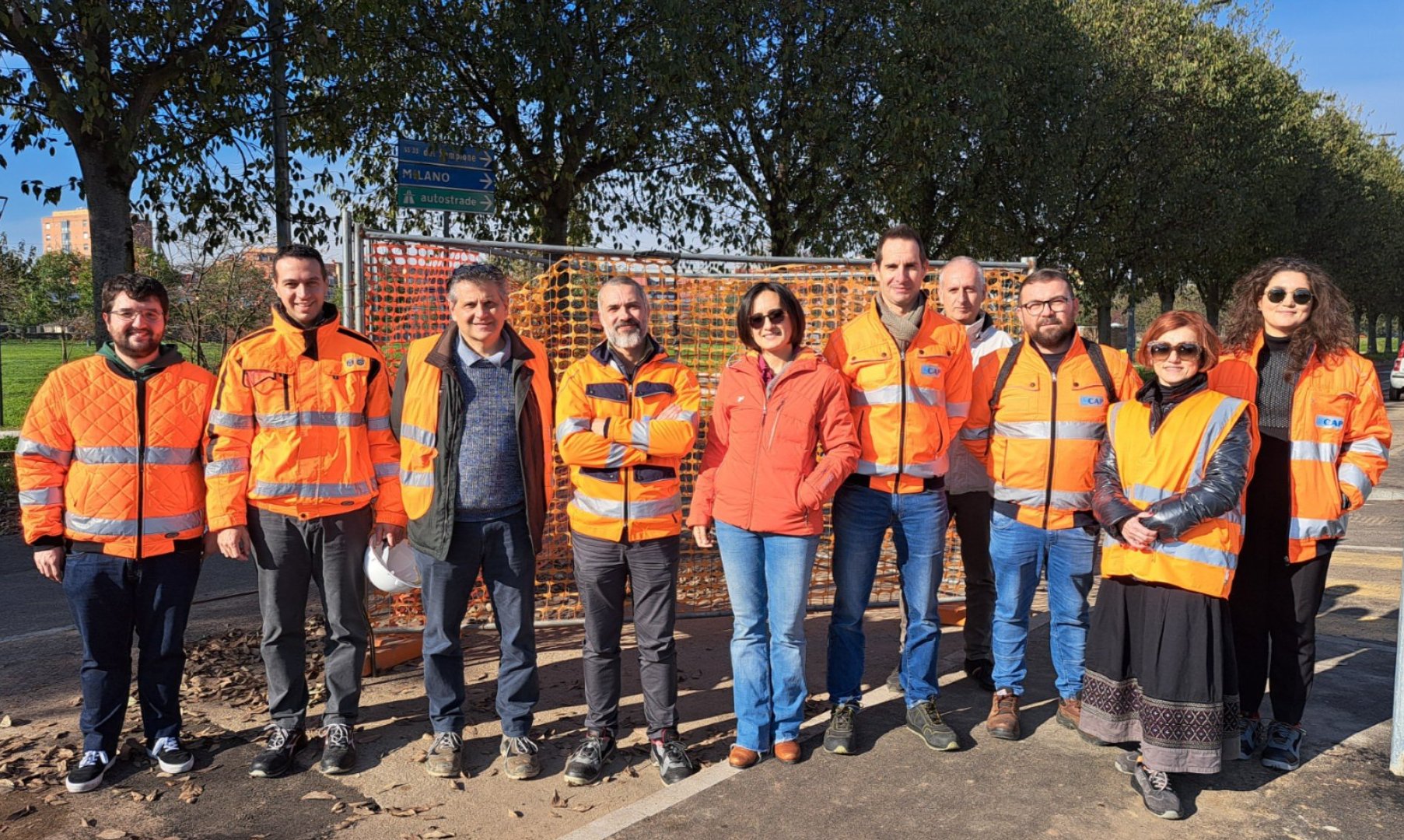  

Sindaco Andrea Orlandi e ass. Giro con i tecnici in visita al cantiere in via Pertini.