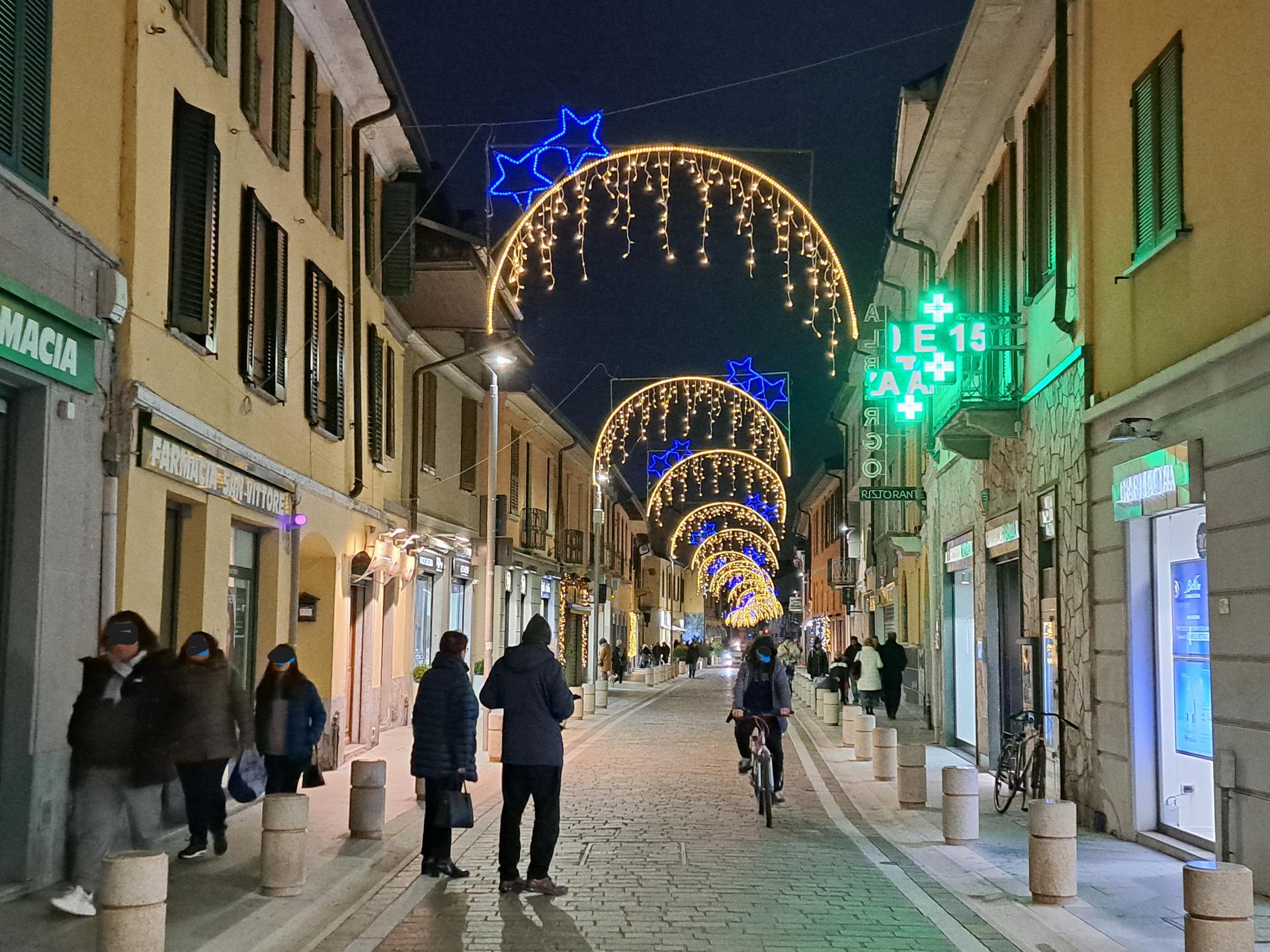 via Matteotti Rho Natale 2024