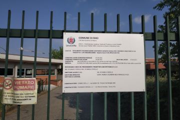 Foto della scuola di via Togliatti