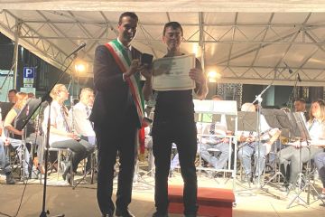 Consegna Onorificenza Civica a  Silvana Muffatti alla memoria, ritira il figlio Marco Di Lella
