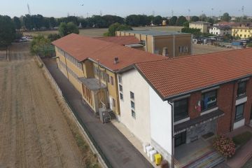 Vecchia scuola Sante Zennaro vista dall'alto