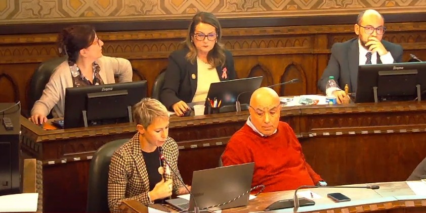  l'assessore Emiliana Brognoli in Consiglio comunale, affiancata dall'ad di Tegis Francesco Maria Ermani   